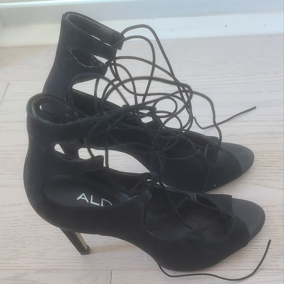 Aldo Lace Up Heels - Picture 5 of 5
